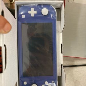 Nintendo switch lite